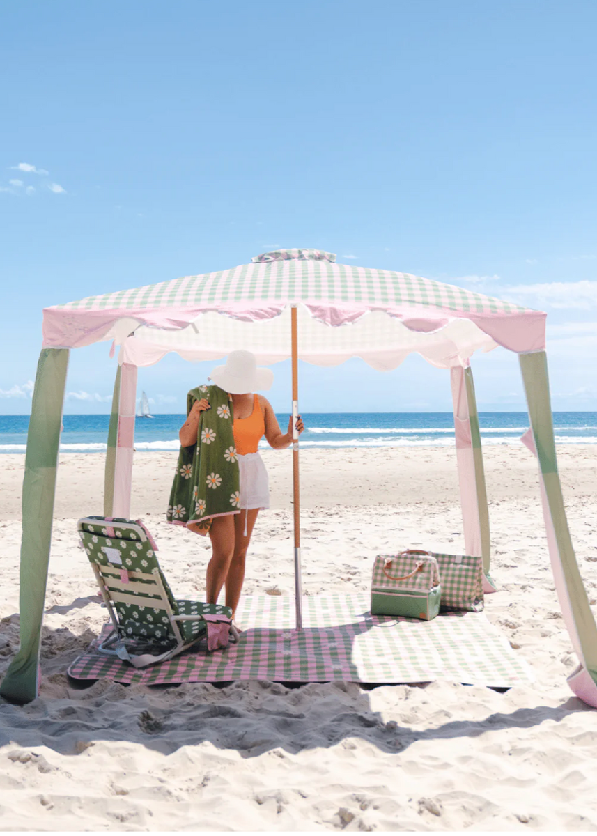 VERSAILLES BEACH CABANA