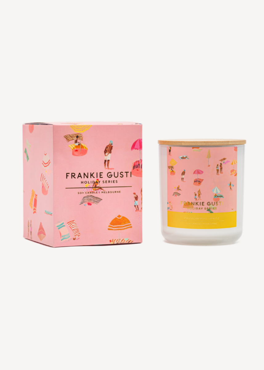 HOLIDAY SERIES CANDLE - PASSIONFRUIT SPRITZ