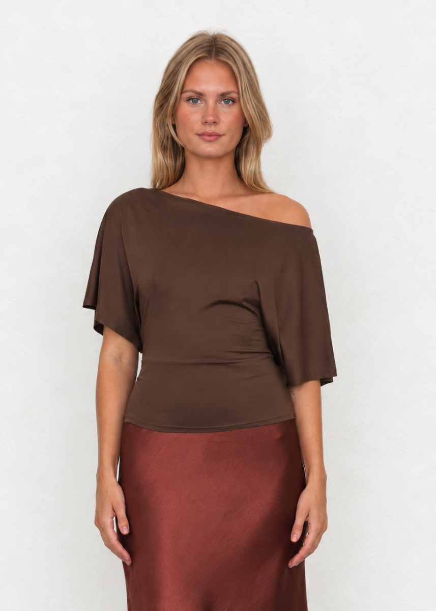 LEVI TOP - CHOCOLATE