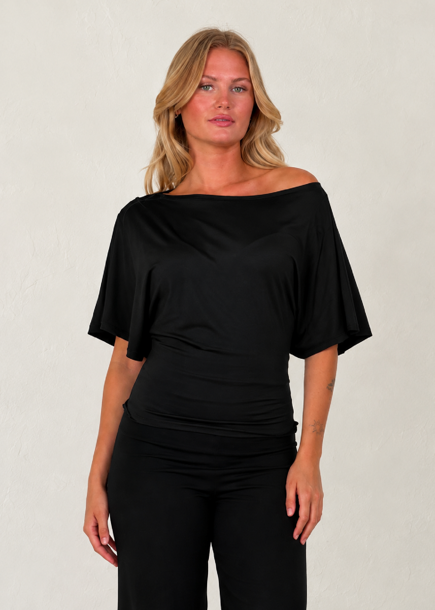 LEVI TOP