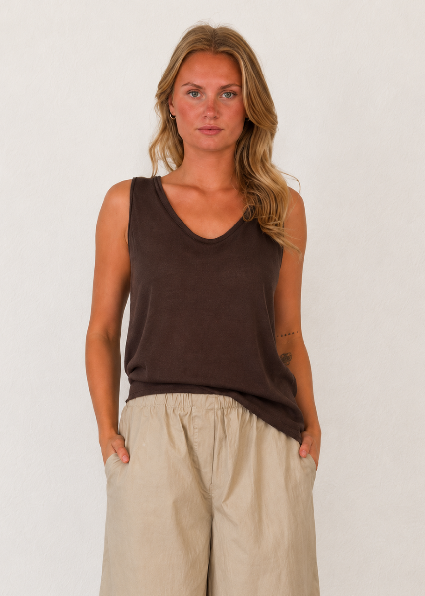 SCOOP SPRING TANK - CHOCOLATE
