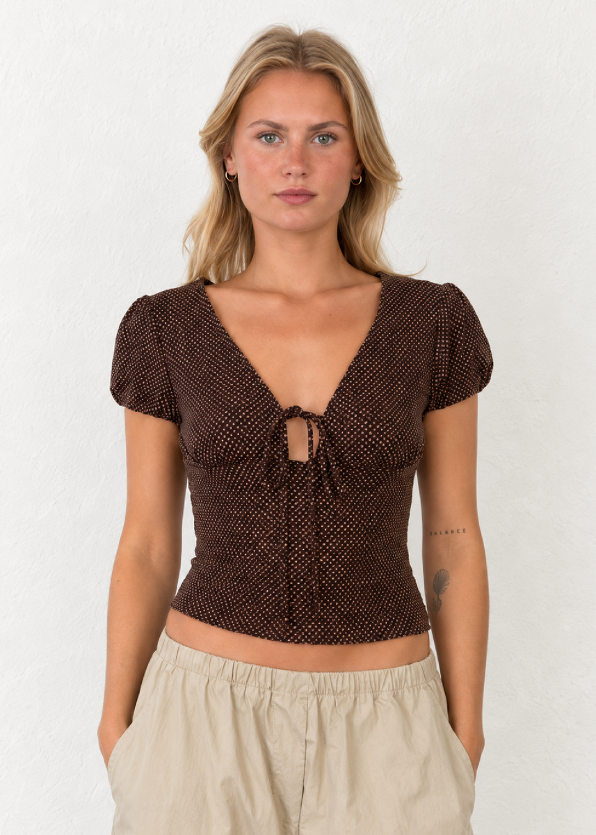 AMATA TOP