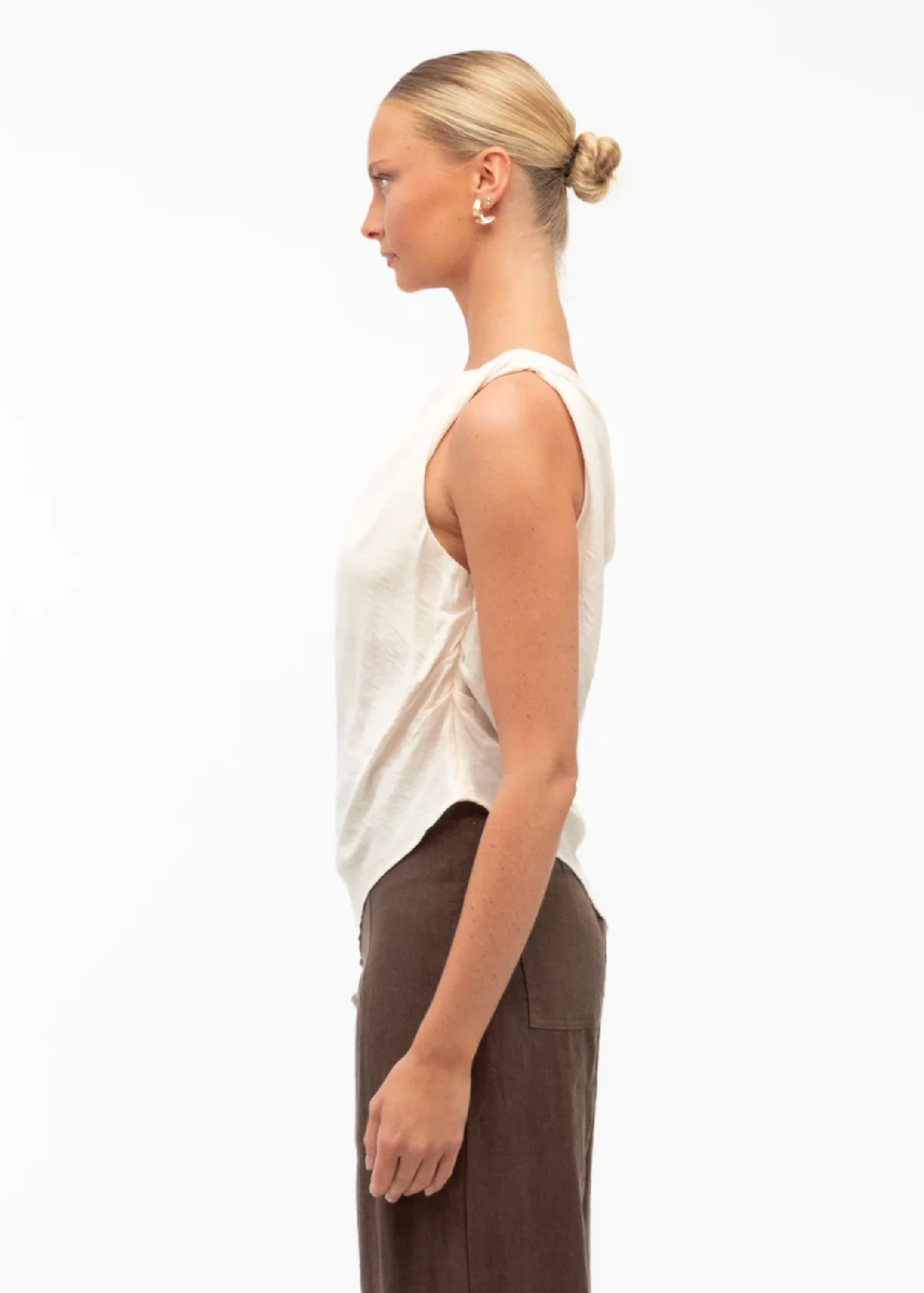 AGNES ASYMMETRICAL TOP