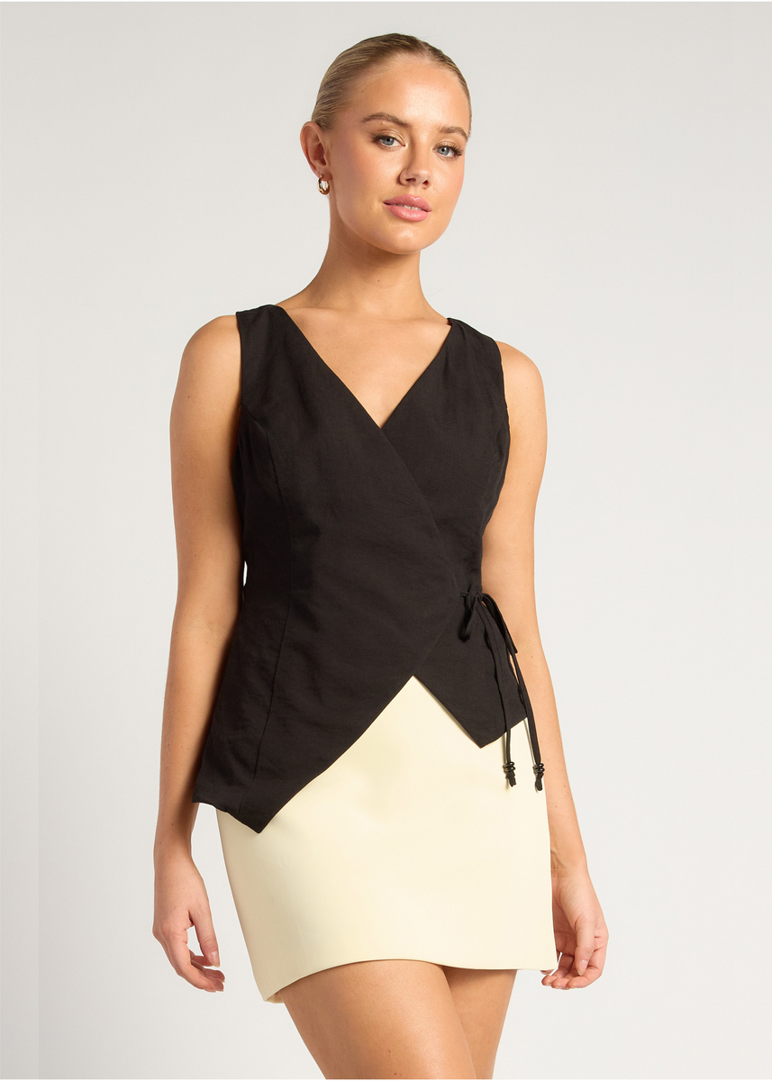 RHIANNON VEST - BLACK