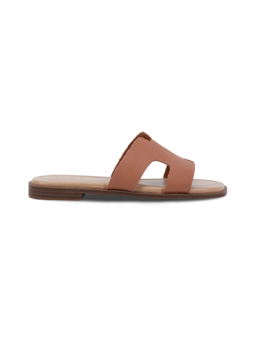 DELTA SANDALS - TAN