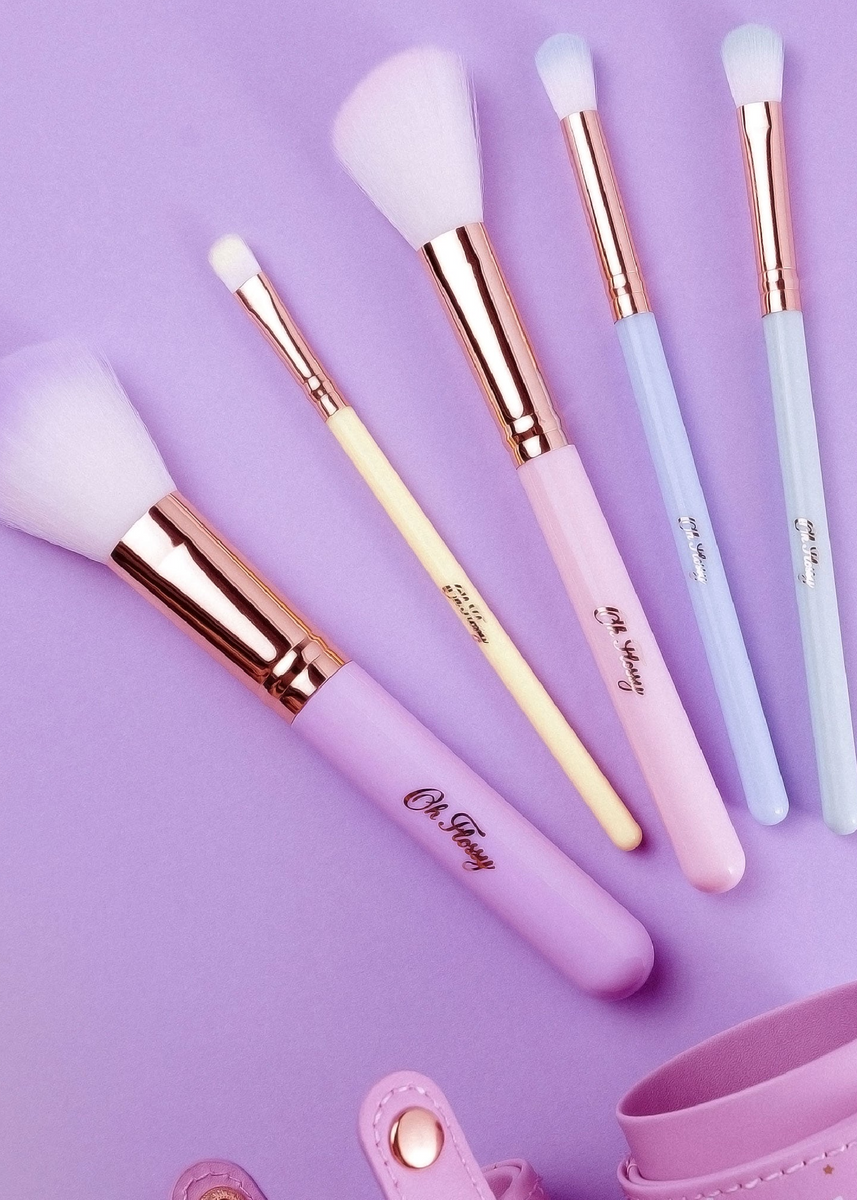 5-PIECE RAINBOW MAKEUP BRUSH SET