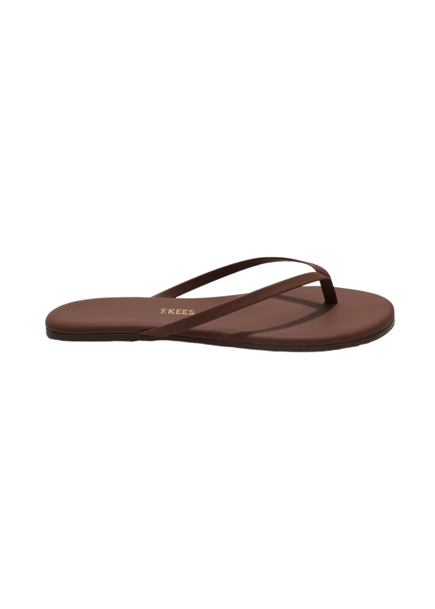TKEES FOUNDATIONS MATTE - CAPPUCCINO