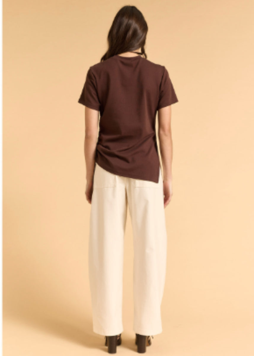MIA ROUCHED SIDE TEE