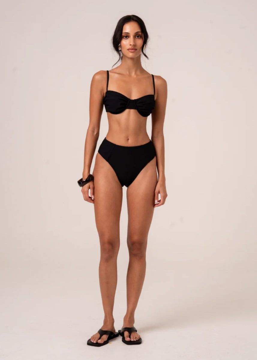 RUCHED SOFT CUP BRALETTE - BLACK RIB