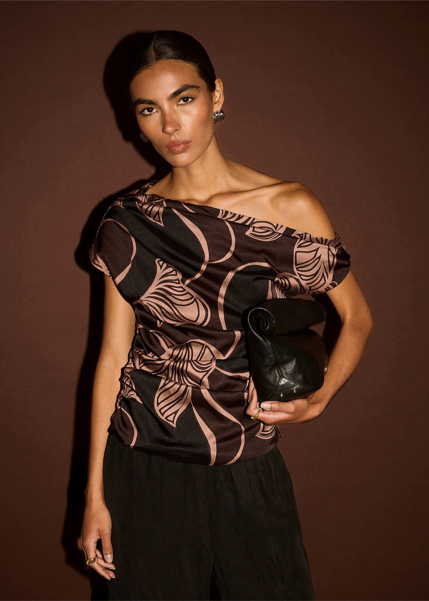 ULLA ASYMMETRICAL TOP