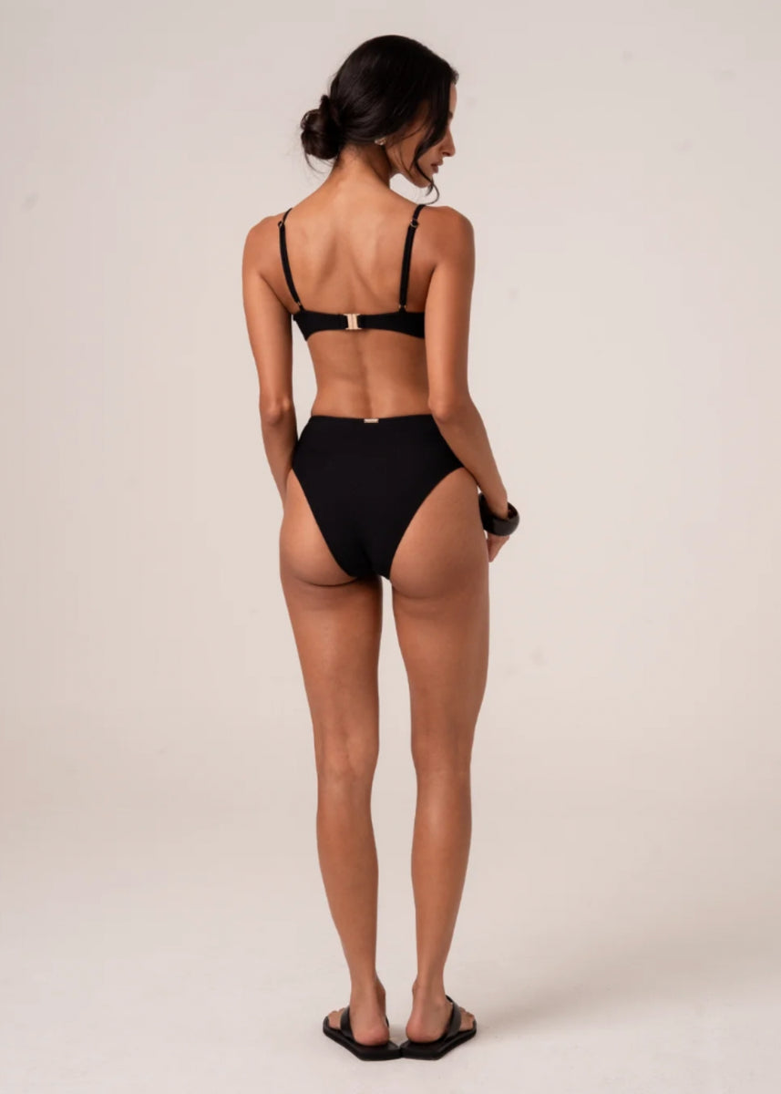 RUCHED SOFT CUP BRALETTE - BLACK RIB