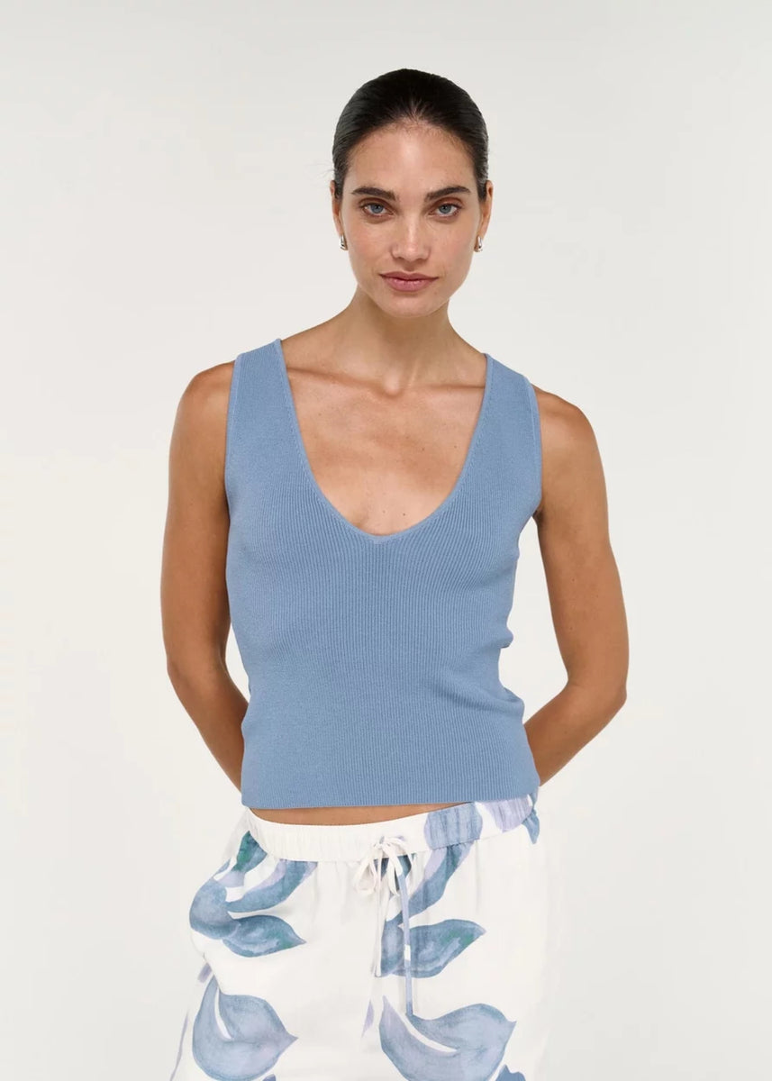 ELVA V NECK KNIT TOP