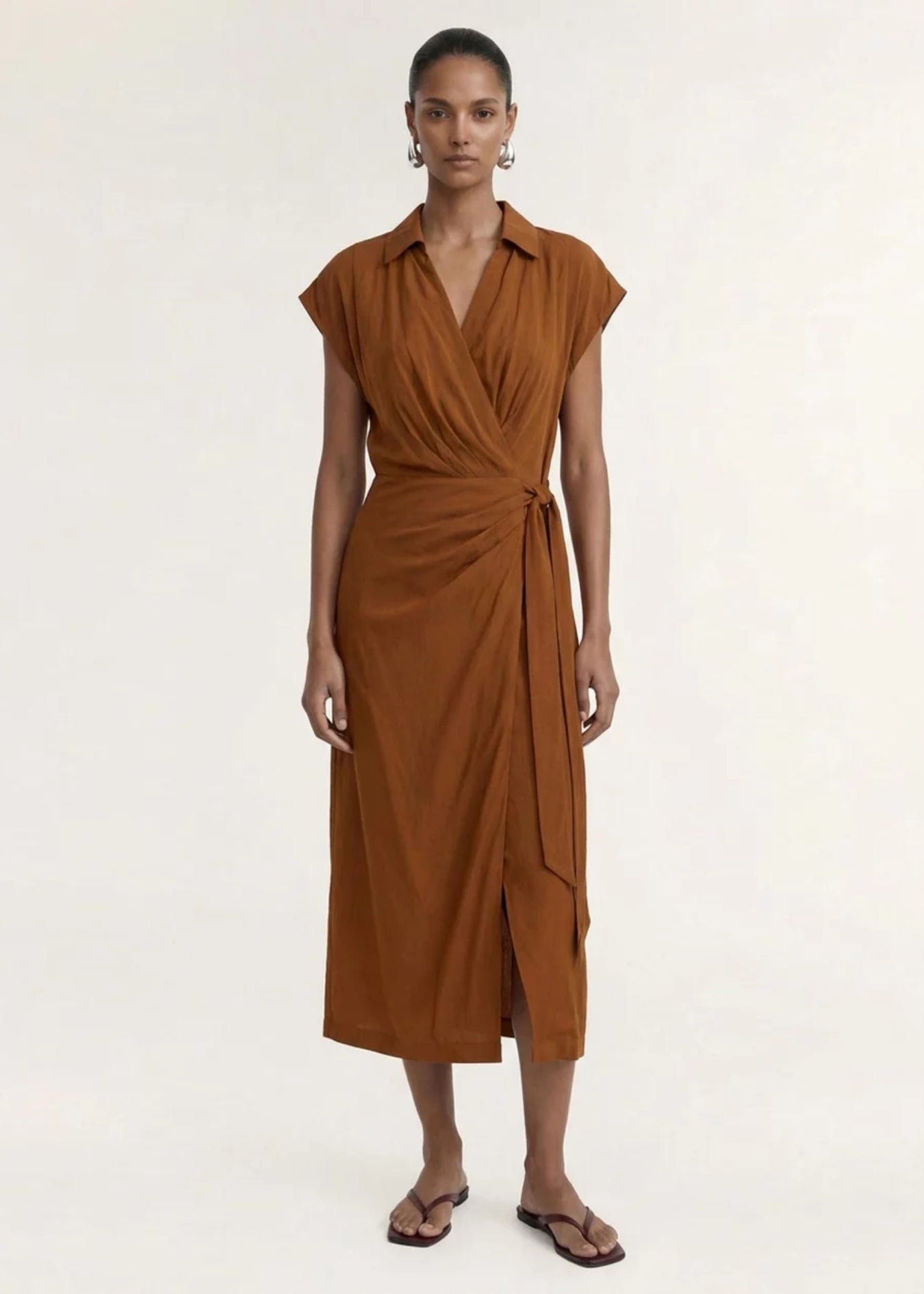 DRESSES