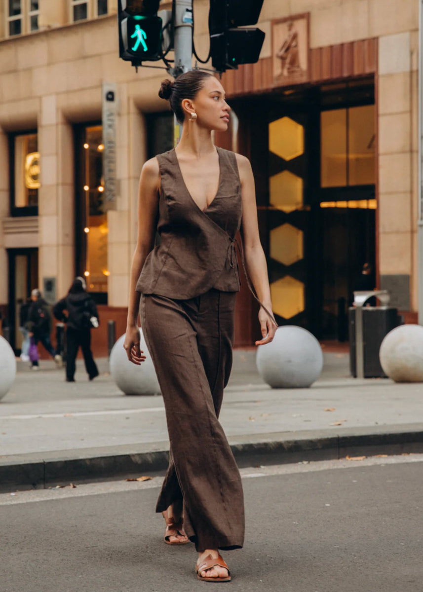 RUE VEST - CHOCOLATE