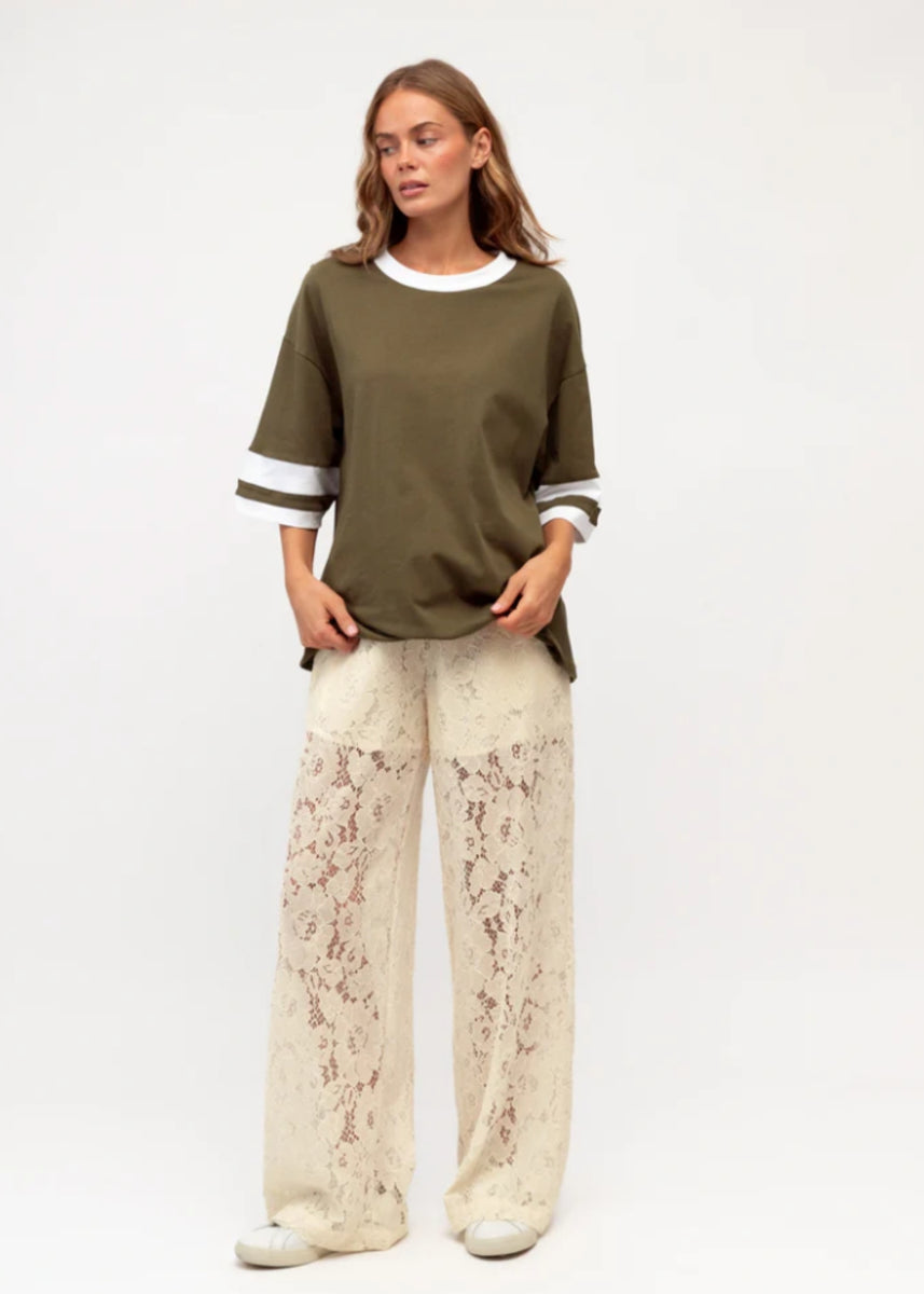 BERKLEY CONTRAST TEE
