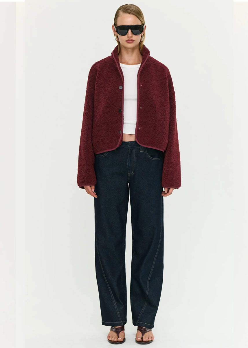 KATYA CROP SHERPA JACKET - MERLOT