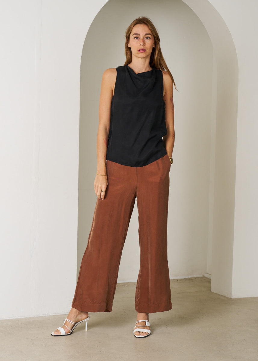 ATHENA TOP - BLACK