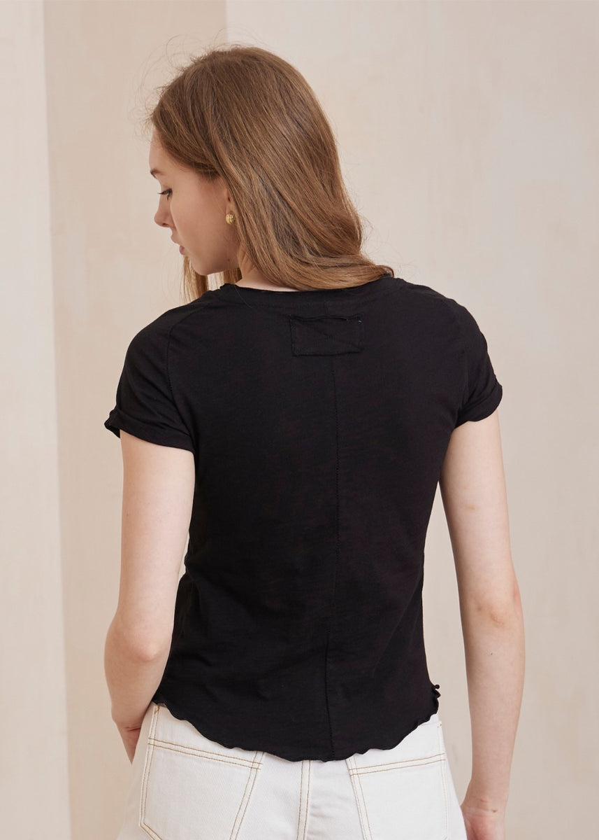 DOTTI TEE - BLACK
