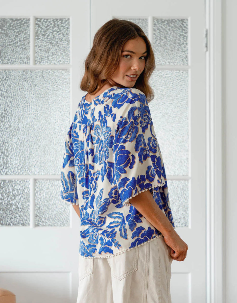 GABRIELLA TOP - INDIGO BLOOM PRINT