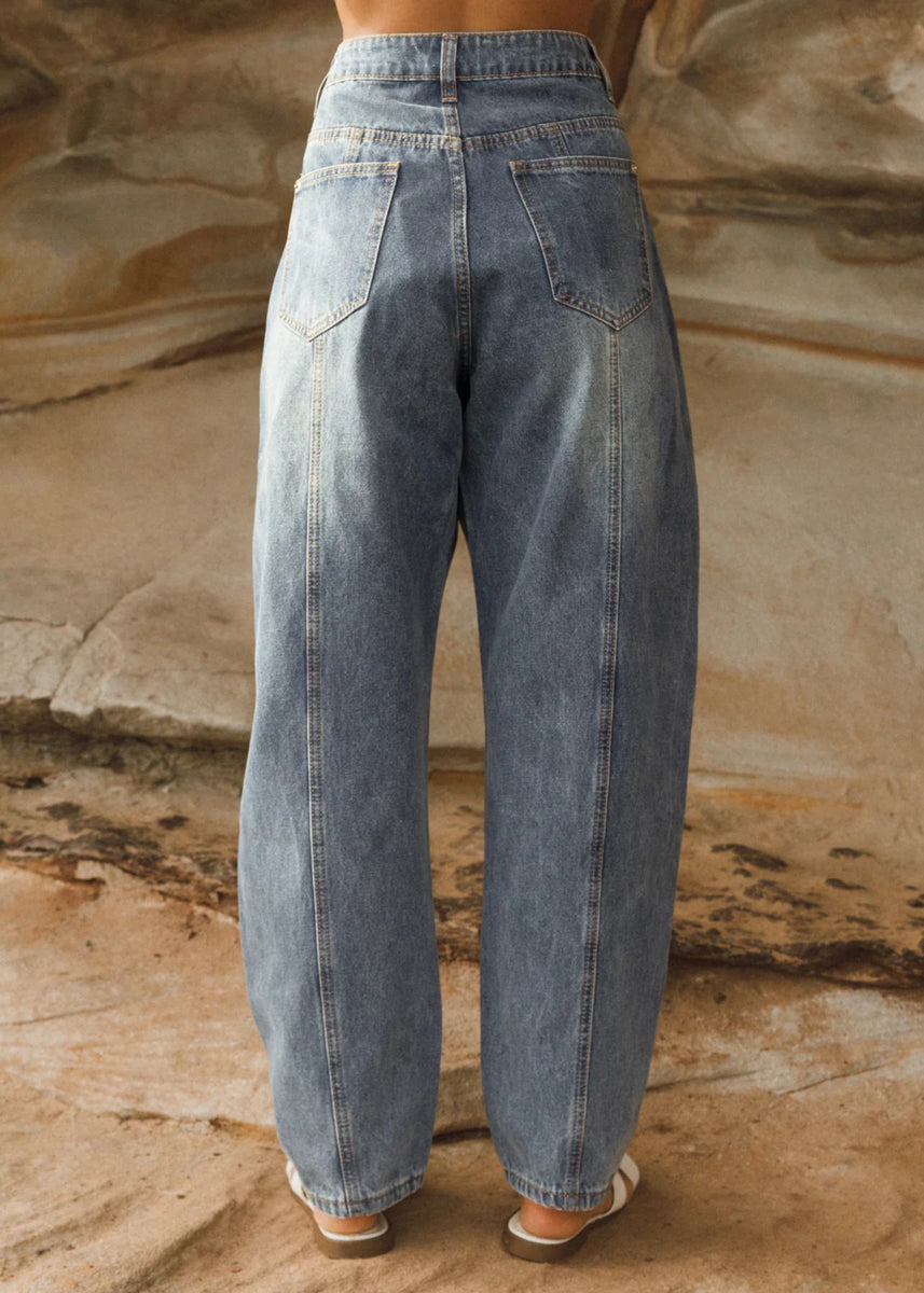 HUNTER BARREL JEANS