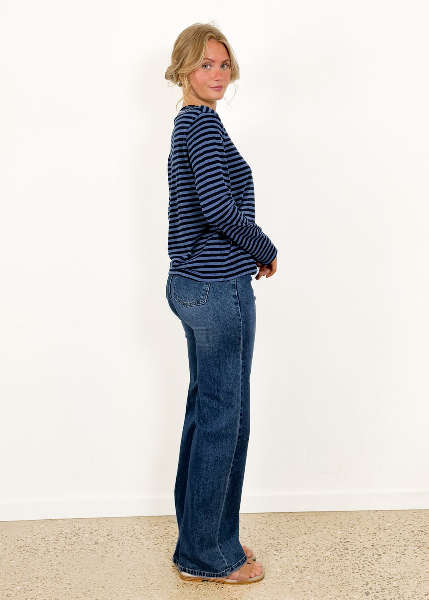 ATHENA STRIPE BASIC TOP - BLUE