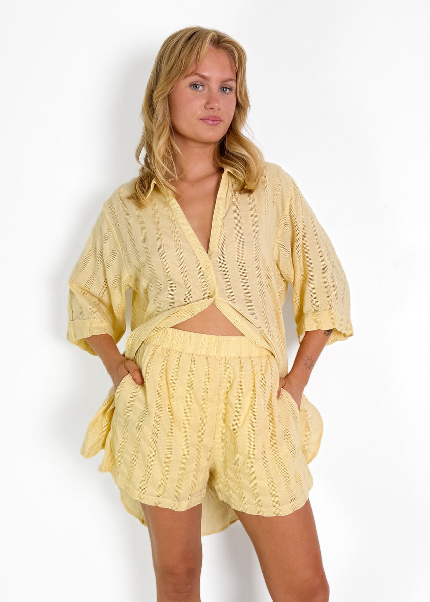 LAYA SHORTS - YELLOW
