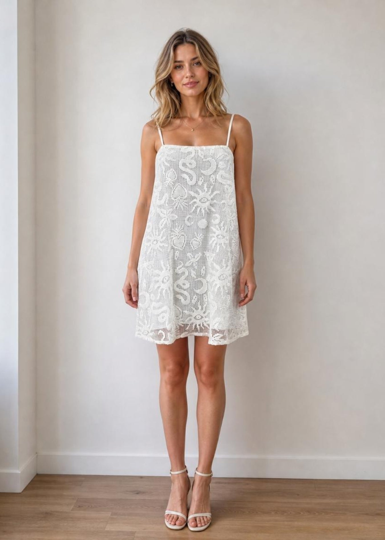 DRESSES